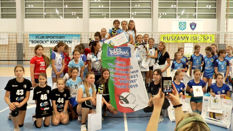 FINAŁ MINISIATKÓWKI W KOSTRZYNIE